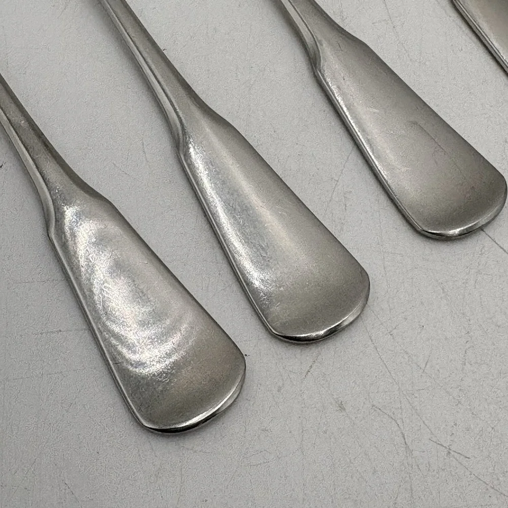 Oneida Minute Man Colonial Boston SSS Dinner Forks 7 1/4